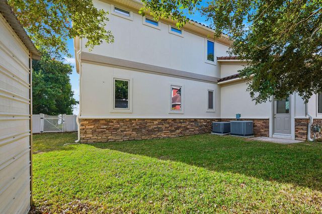 18 Kimbrough Road, Mary Esther, FL 32569