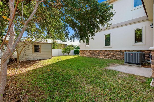 18 Kimbrough Road, Mary Esther, FL 32569