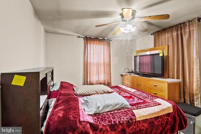 4904 56TH AVE, Hyattsville, MD 20781