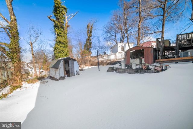 4904 56TH AVE, Hyattsville, MD 20781