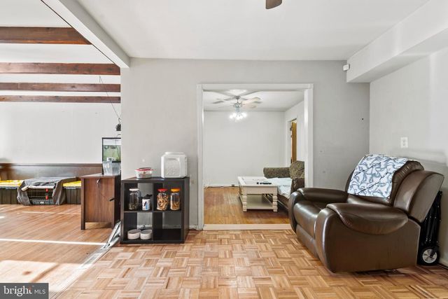 4904 56TH AVE, Hyattsville, MD 20781