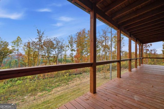 1077 Highgrove Drive, Talking Rock, GA 30175