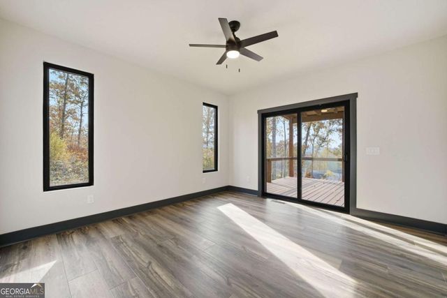 1077 Highgrove Drive, Talking Rock, GA 30175