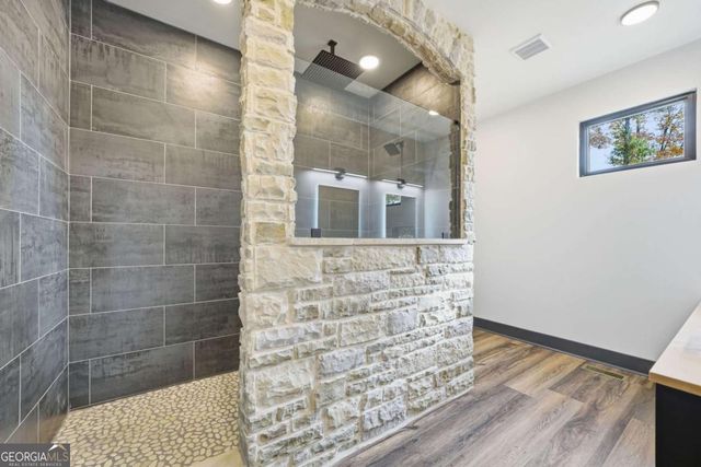 1077 Highgrove Drive, Talking Rock, GA 30175