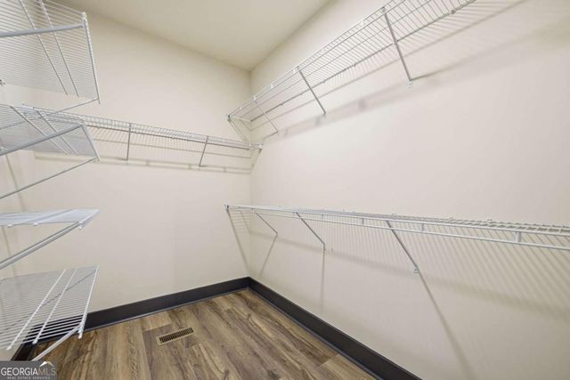 1077 Highgrove Drive, Talking Rock, GA 30175