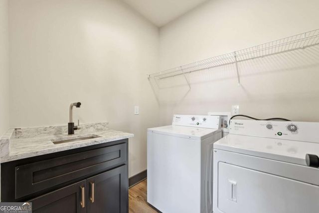 1077 Highgrove Drive, Talking Rock, GA 30175