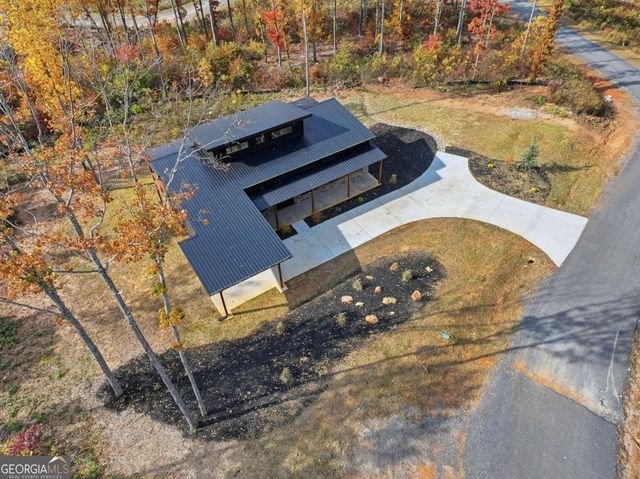 1077 Highgrove Drive, Talking Rock, GA 30175