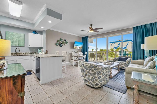 1515 SE Miracle Strip Parkway, 303, Fort Walton Beach, FL 32548