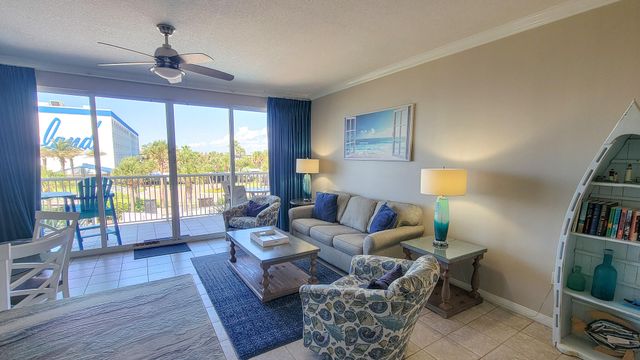 1515 SE Miracle Strip Parkway, 303, Fort Walton Beach, FL 32548