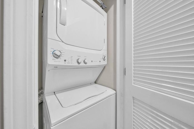 1515 SE Miracle Strip Parkway, 303, Fort Walton Beach, FL 32548