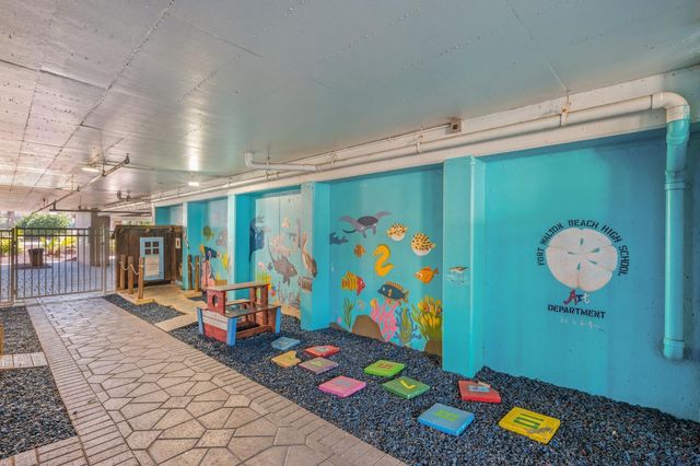 1515 SE Miracle Strip Parkway, 303, Fort Walton Beach, FL 32548