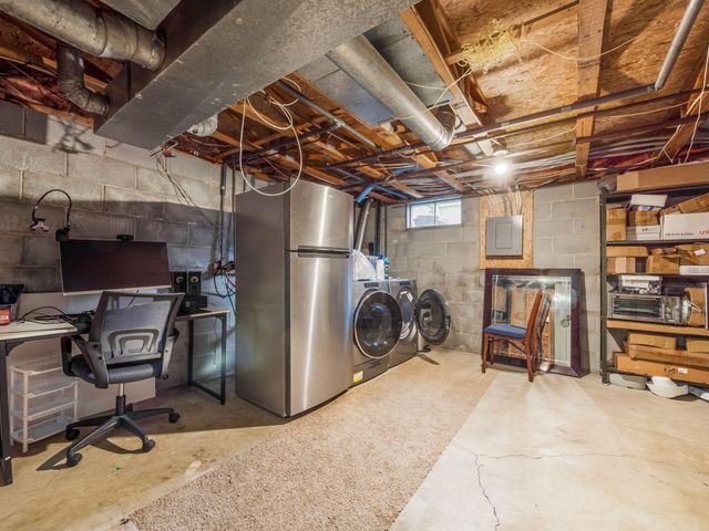 5118 Dalmeny Court, Columbus, OH 43220