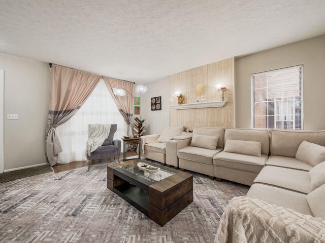 5118 Dalmeny Court, Columbus, OH 43220