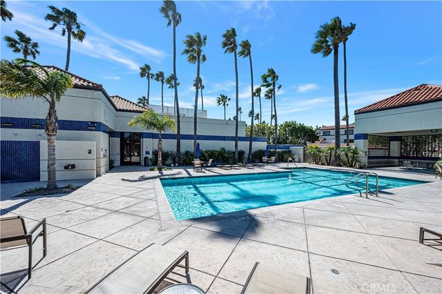 2234 Martinique, Oxnard, CA 93035