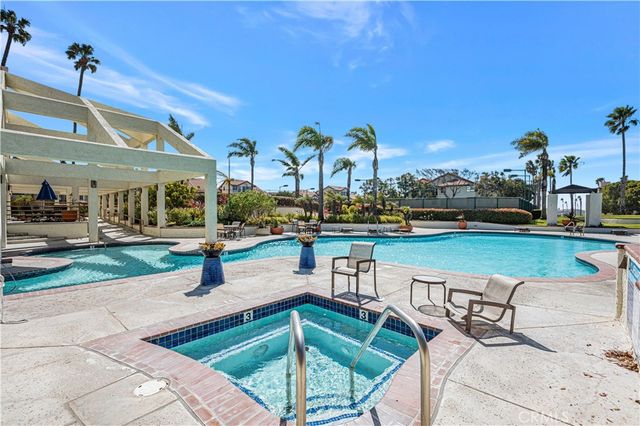 2234 Martinique, Oxnard, CA 93035