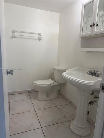 3730 N Pine Island Road 344, Sunrise, FL 33351