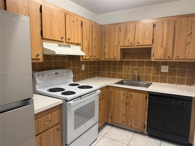 3730 N Pine Island Road 344, Sunrise, FL 33351