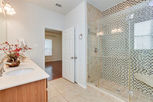 13421 Lost Spurs Road, Fort Worth, TX 76262