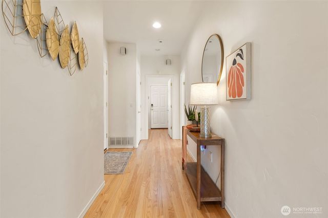 7007 Fairway Lane SE, Olympia, WA 98501