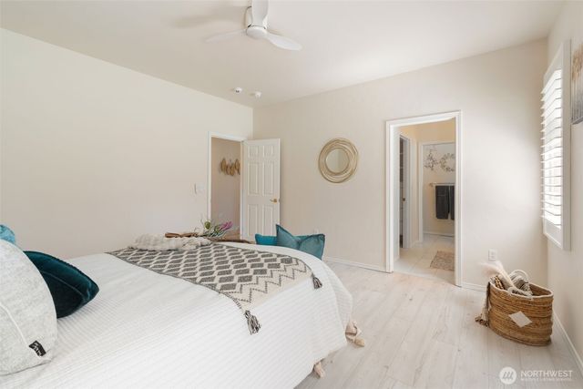 7007 Fairway Lane SE, Olympia, WA 98501