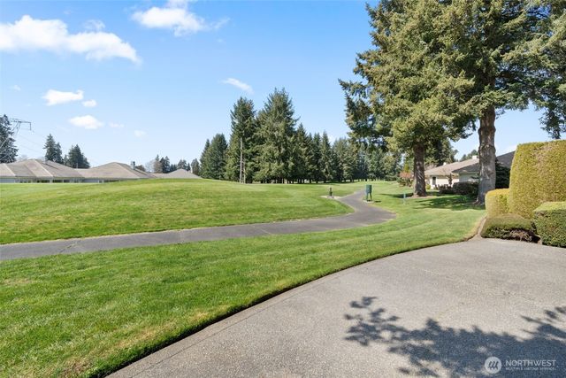 7007 Fairway Lane SE, Olympia, WA 98501