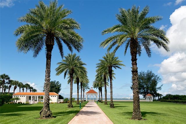 4717 DOLPHIN CAY LANE S 507, St Petersburg, FL 33711