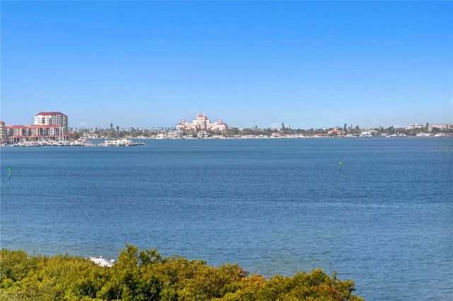 4717 DOLPHIN CAY LANE S 507, St Petersburg, FL 33711