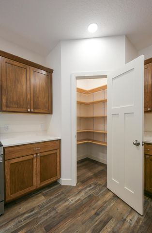 4680 Cedar Scenic Road, Baxter, MN 56425