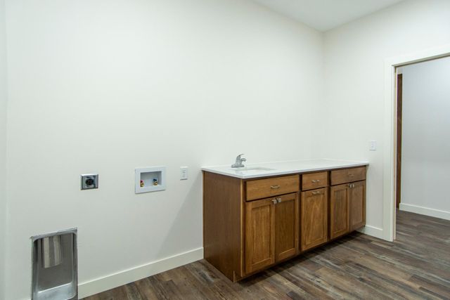 4680 Cedar Scenic Road, Baxter, MN 56425