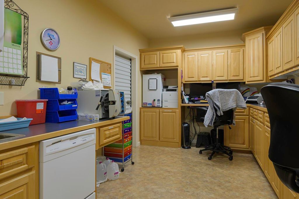 1443 Beck Ave, Cody, WY 82414 photo 11