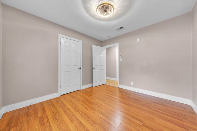6617 Andora Avenue, Fort Worth, TX 76133