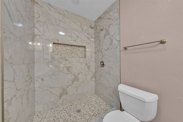 6617 Andora Avenue, Fort Worth, TX 76133
