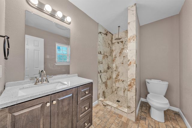 6617 Andora Avenue, Fort Worth, TX 76133