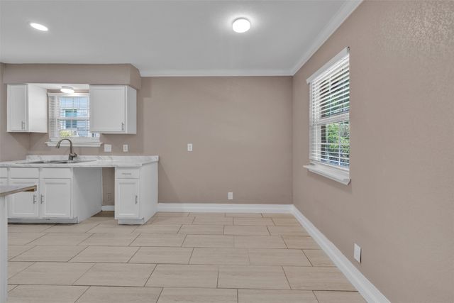 6617 Andora Avenue, Fort Worth, TX 76133