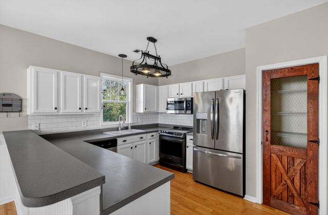 216 Trillium Avenue, Summerville, SC 29483