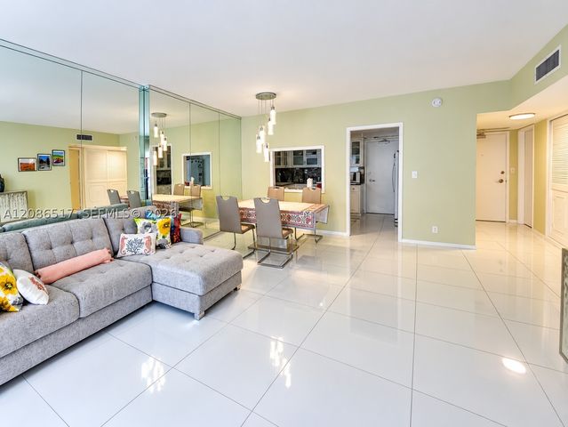 3750 Galt Ocean Dr 1403, Fort Lauderdale, FL 33308