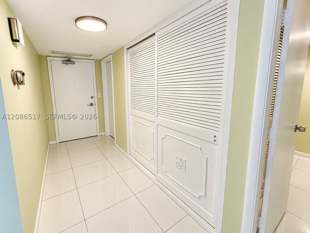 3750 Galt Ocean Dr 1403, Fort Lauderdale, FL 33308