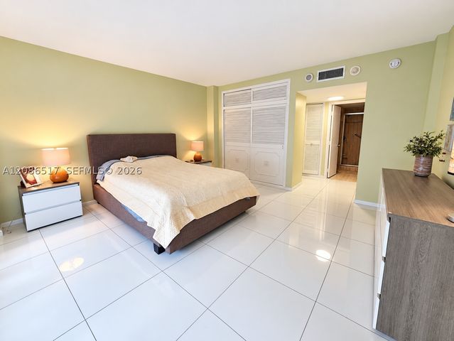 3750 Galt Ocean Dr 1403, Fort Lauderdale, FL 33308