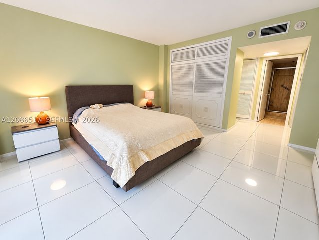 3750 Galt Ocean Dr 1403, Fort Lauderdale, FL 33308