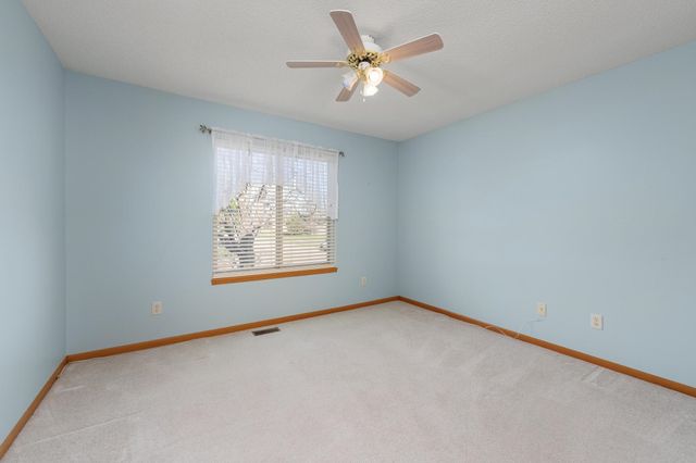 118 N Castle Rock St, Wichita, KS 67230