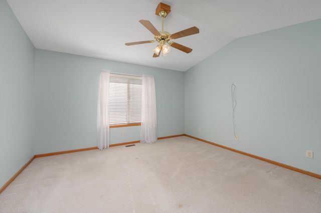 118 N Castle Rock St, Wichita, KS 67230