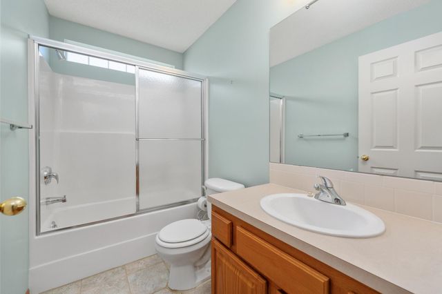 118 N Castle Rock St, Wichita, KS 67230