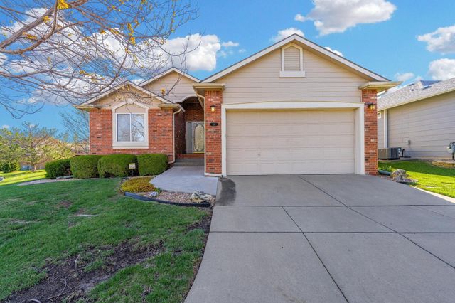 118 N Castle Rock St, Wichita, KS 67230