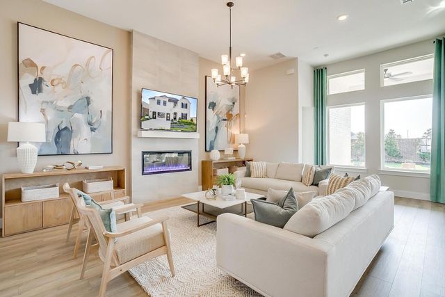 16812 Eastern Red Boulevard, Fort Worth, TX 76247