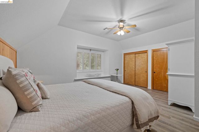 28515 S Stan Ct, Strawberry, CA 95375