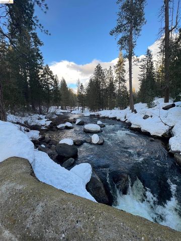 28515 S Stan Ct, Strawberry, CA 95375