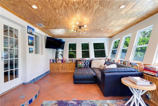 1132 NE 105TH Street, Miami Shores, FL 33138