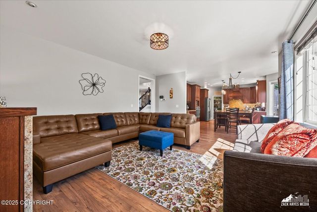 187 S Vix Way, Wasilla, AK 99654