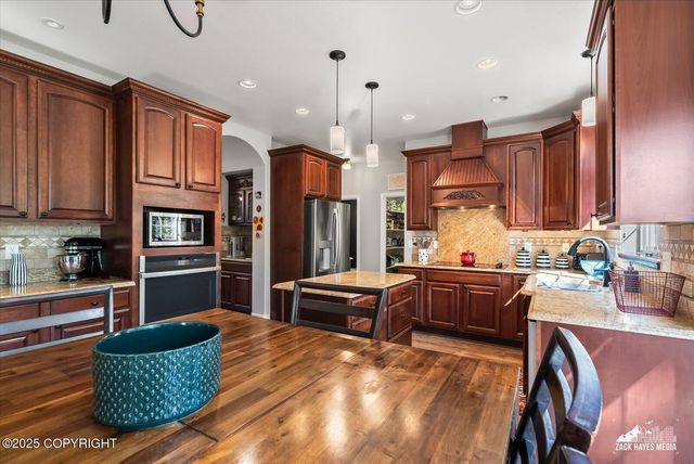 187 S Vix Way, Wasilla, AK 99654