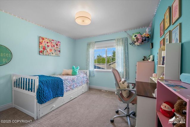 187 S Vix Way, Wasilla, AK 99654